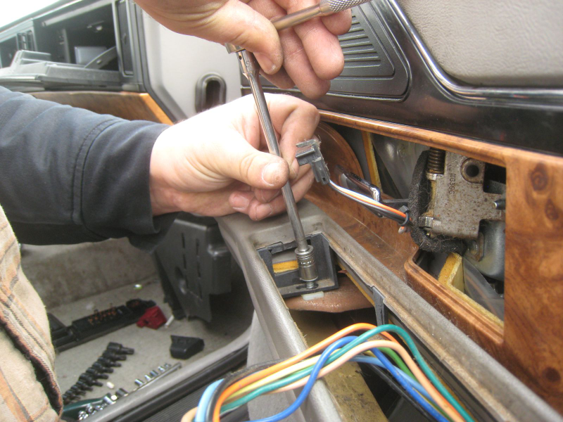 Illustration for article titled Junkyard Nightmare Build Quality Challenge, Door Panel Edition: USA